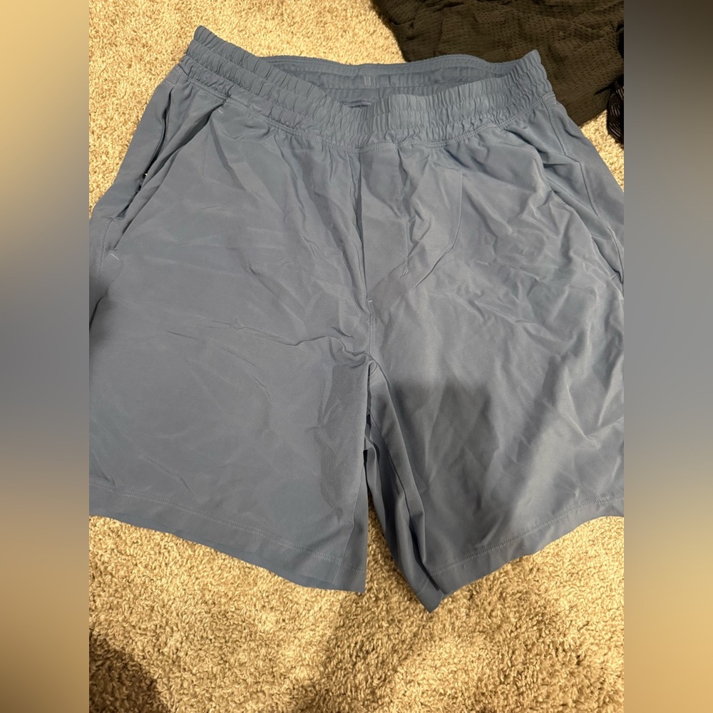 Lululemon Men's Blue Shorts